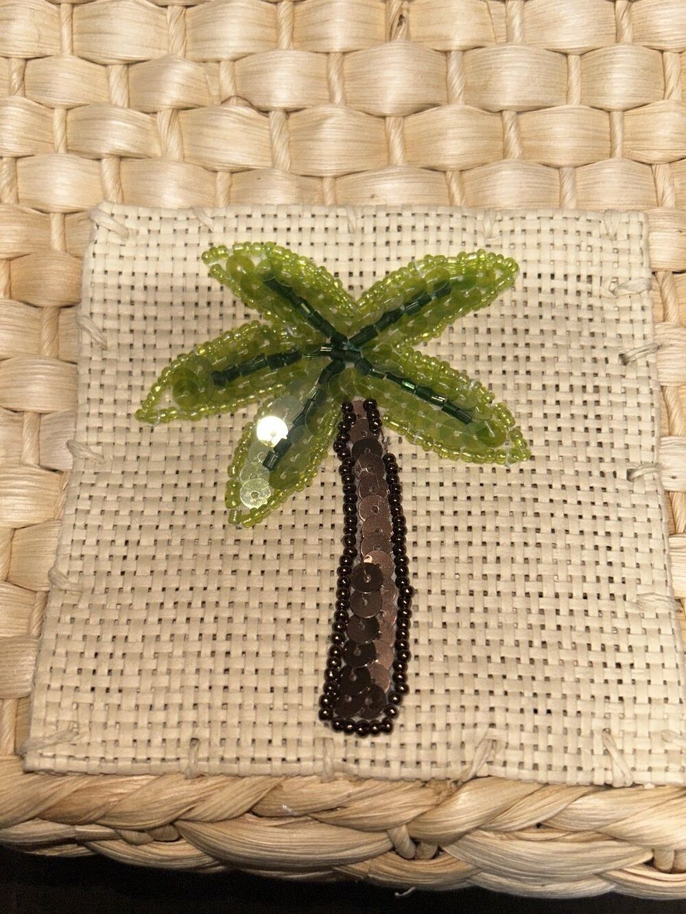 Woven Cornhusk Tote with tropical beadwork and leather handles - Picture 5 of 9